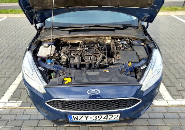 Ford Focus cena 33900 przebieg: 198000, rok produkcji 2018 z Żyrardów małe 172